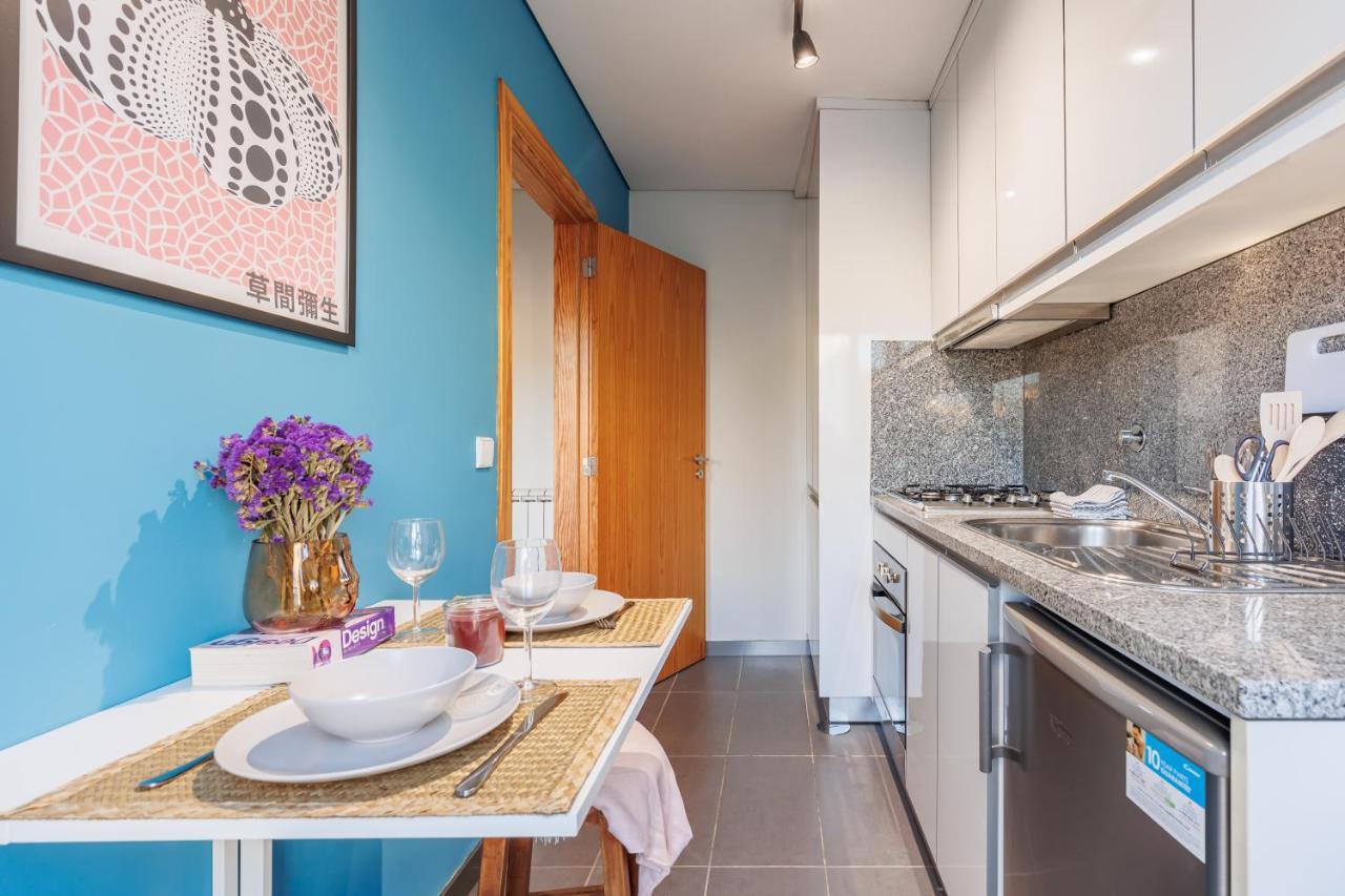 A Pop Of Color By Lovelystay Porto Exterior foto