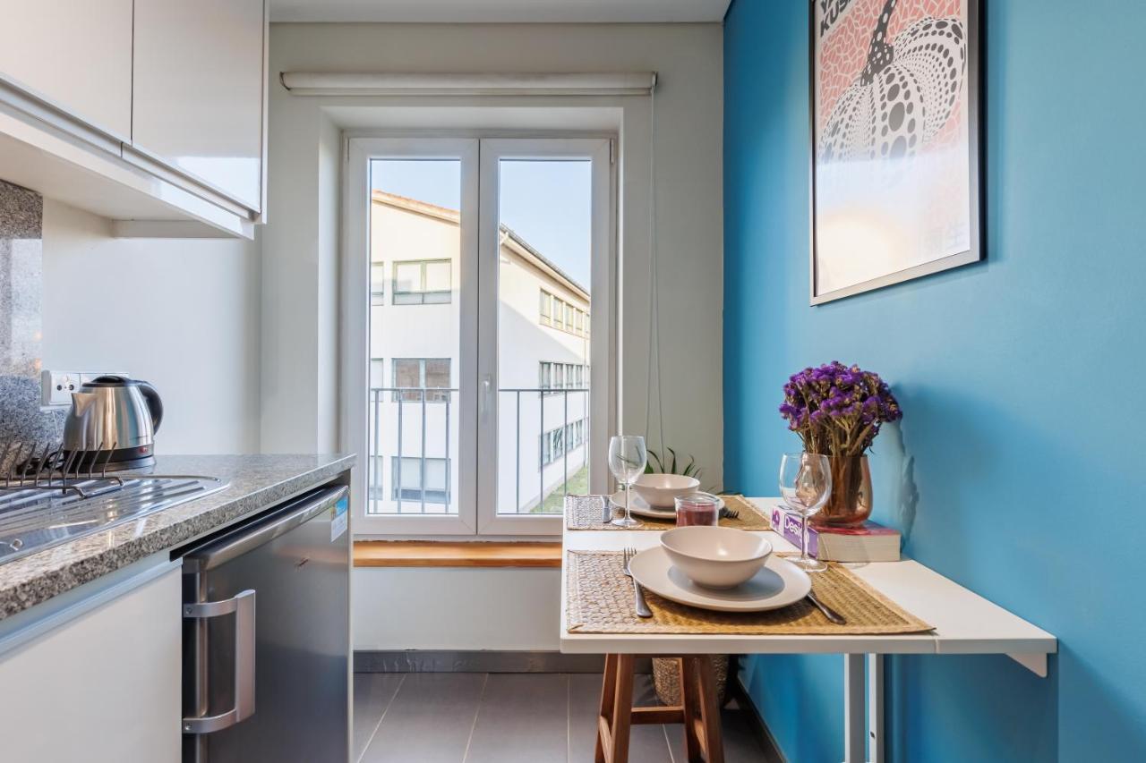 A Pop Of Color By Lovelystay Porto Exterior foto